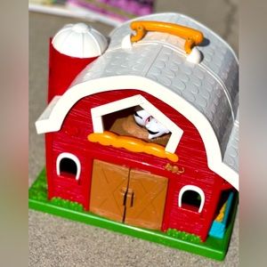 Big Red Barn / Farm Animals / Farmer, Preschool Montessori Toy, Playset